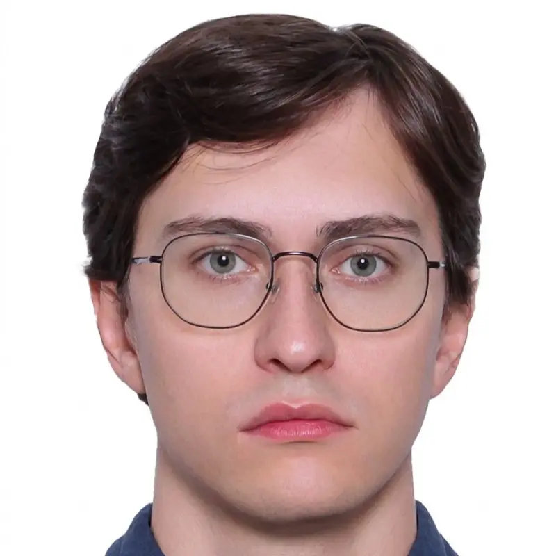 Максим Мызников