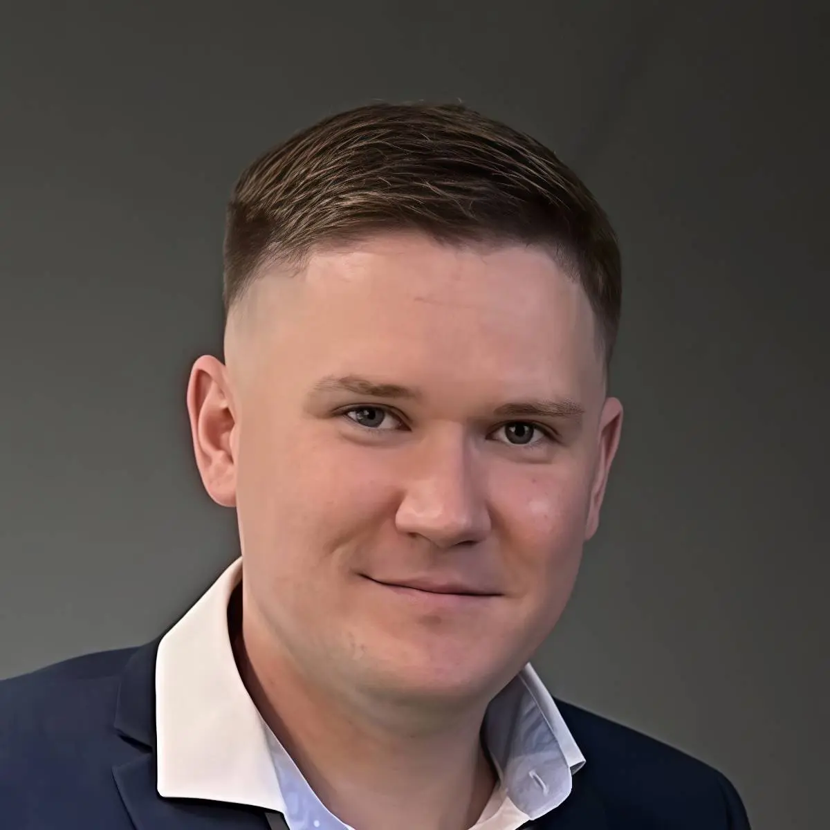Владимир Новиков