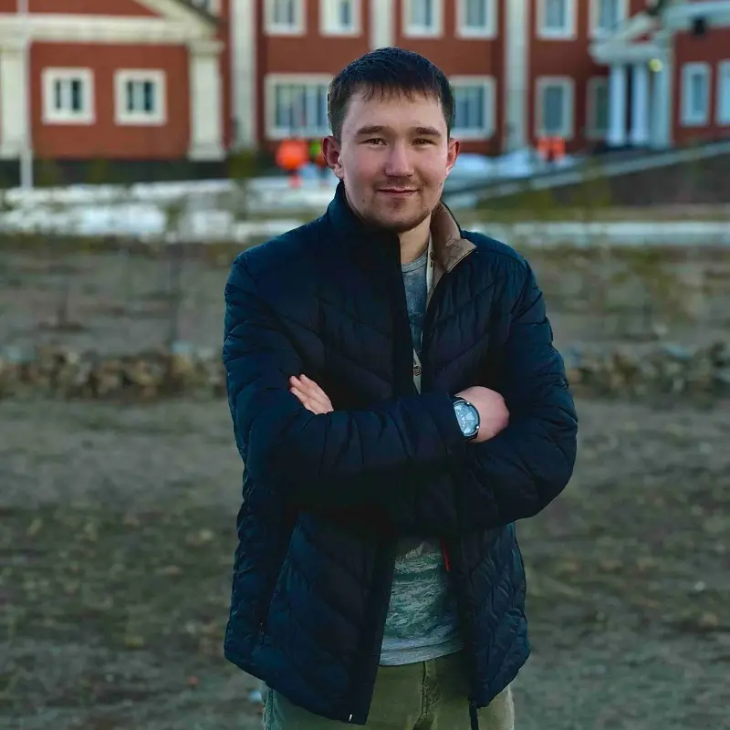 Дмитрий Лахин