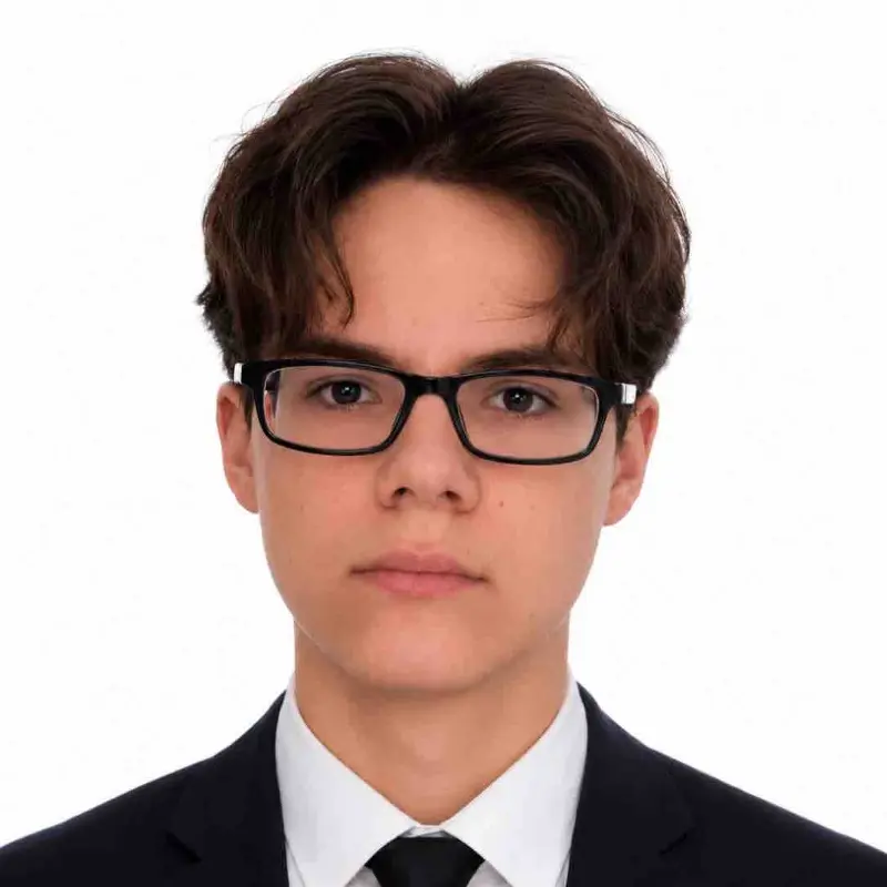 Александр Журавлев