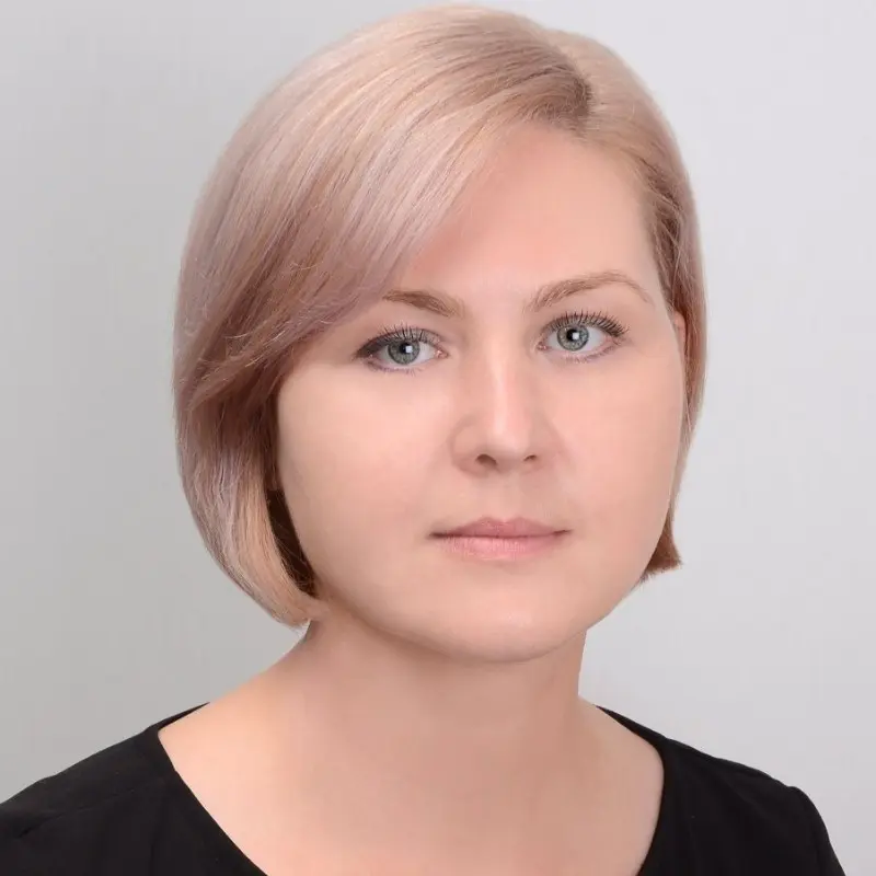 Елена Шлепнева
