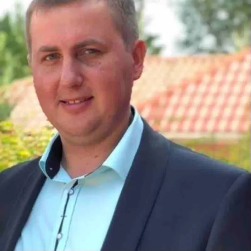 Дмитрий Очнев