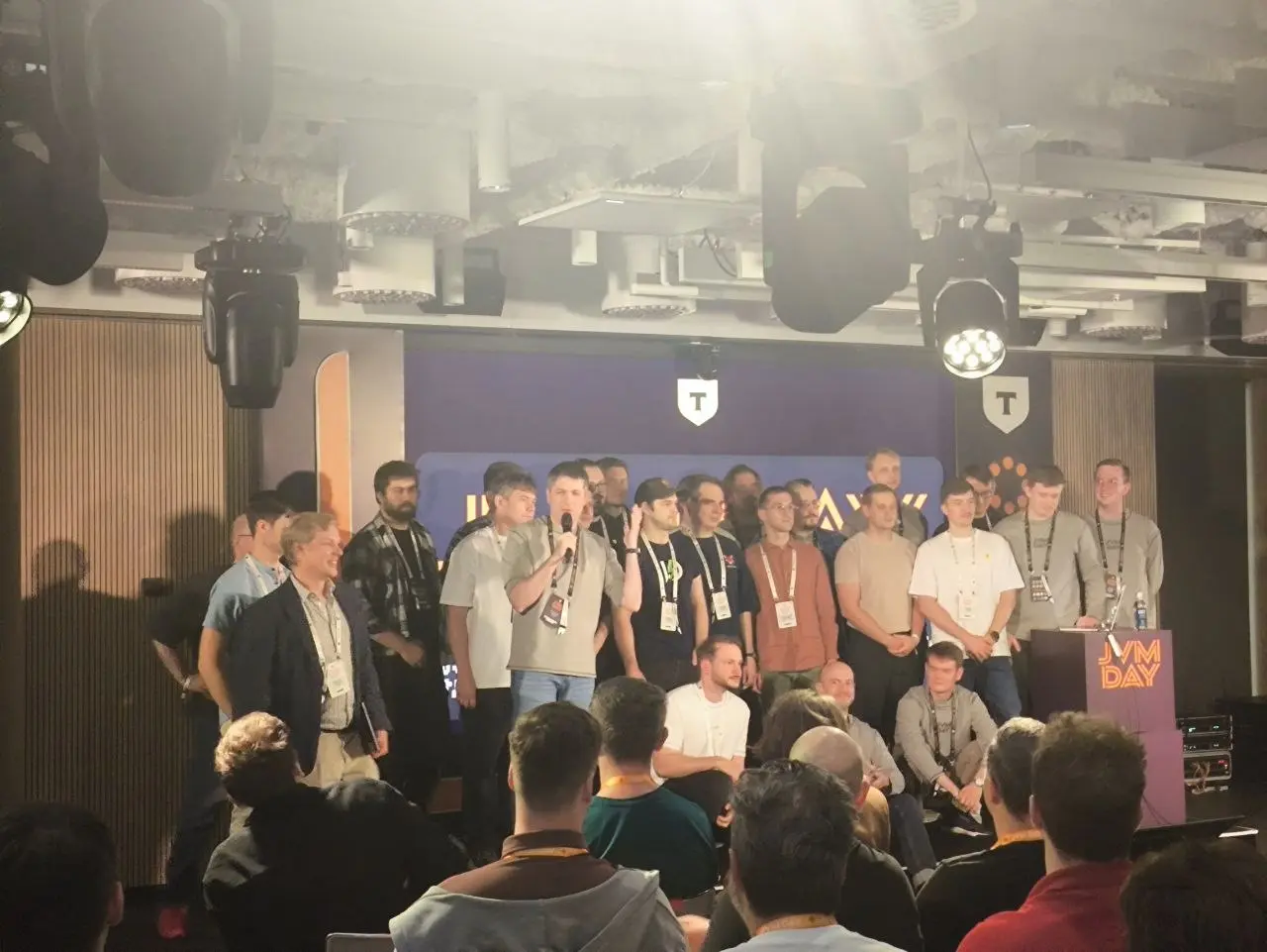 JVM Day
На выходных принял участие в конференции "JVM Day" посвященной backend разработке на java , scala и kotlin | Сетка — социальная сеть от hh.ru