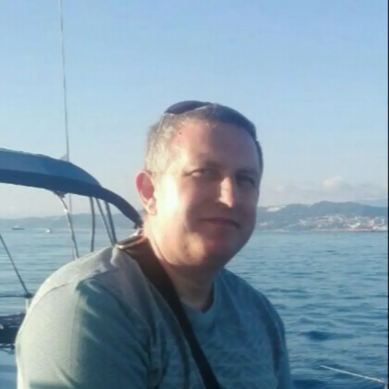Николай Колчев