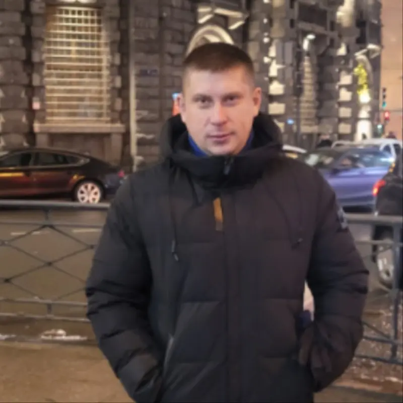 Александр Лапин