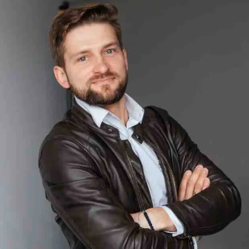 Дмитрий Фролов