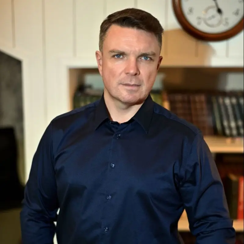 Алексей Колесников