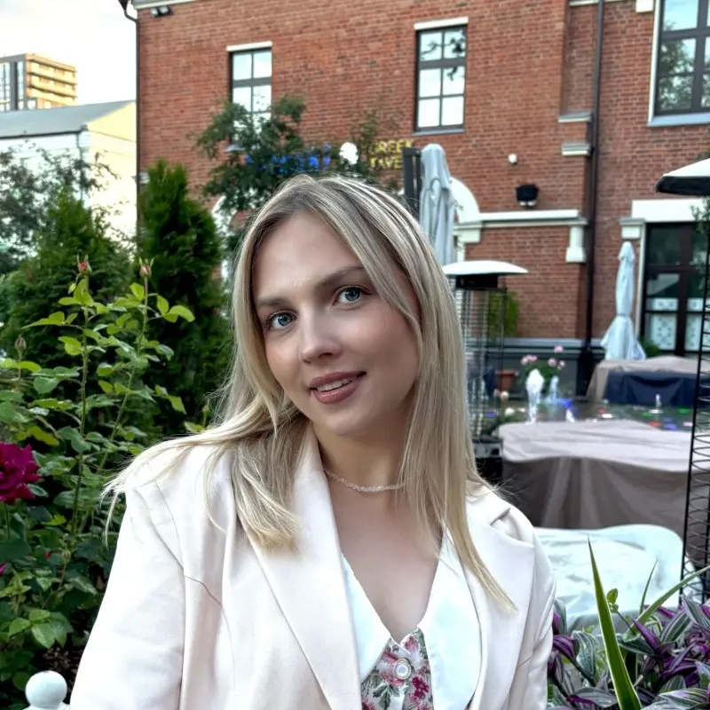 Анна Шагако