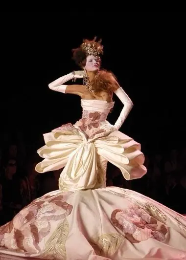 Отмена John Galliano: Horizons | Сетка — социальная сеть от hh.ru
