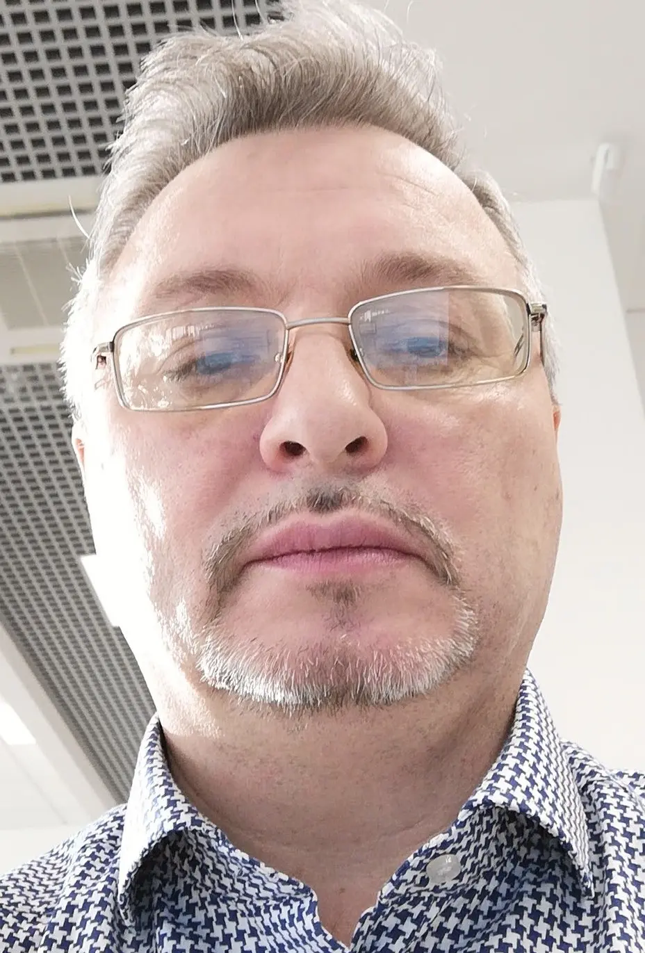 Владислав Воронин
