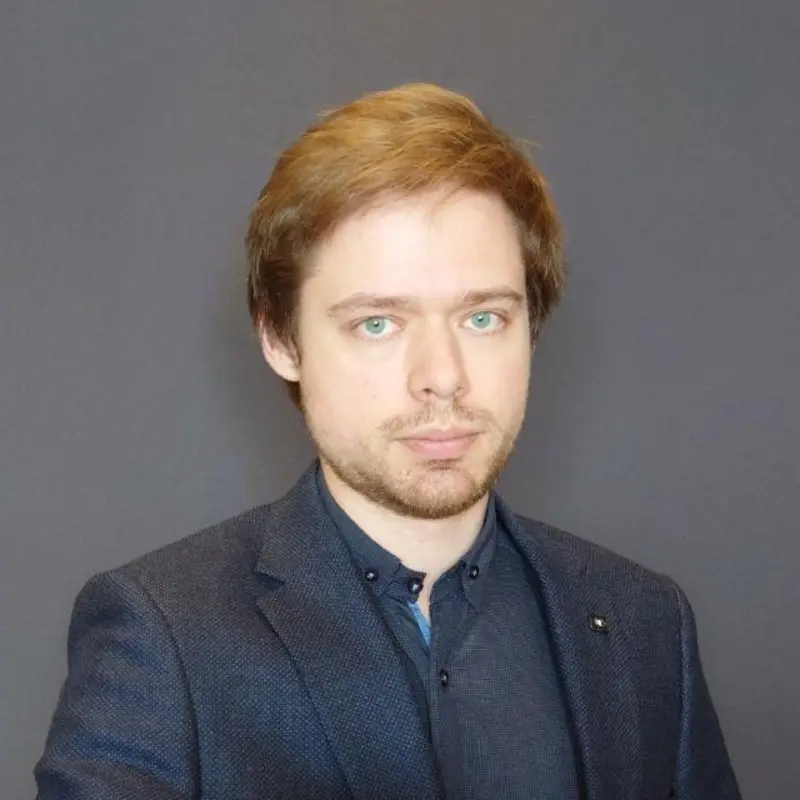 Станислав Карпиков