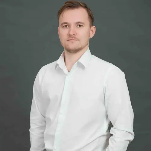 Владимир Кондратьев