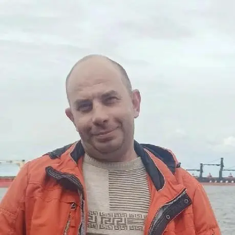 Александр Лысенков