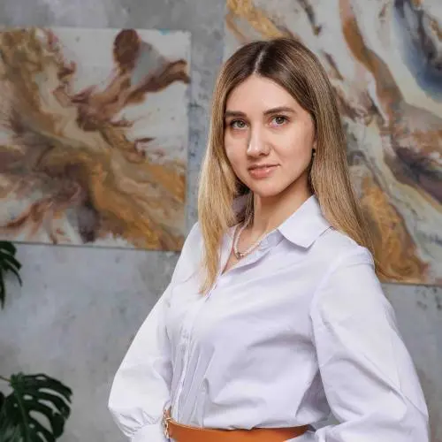 Анна Галиева