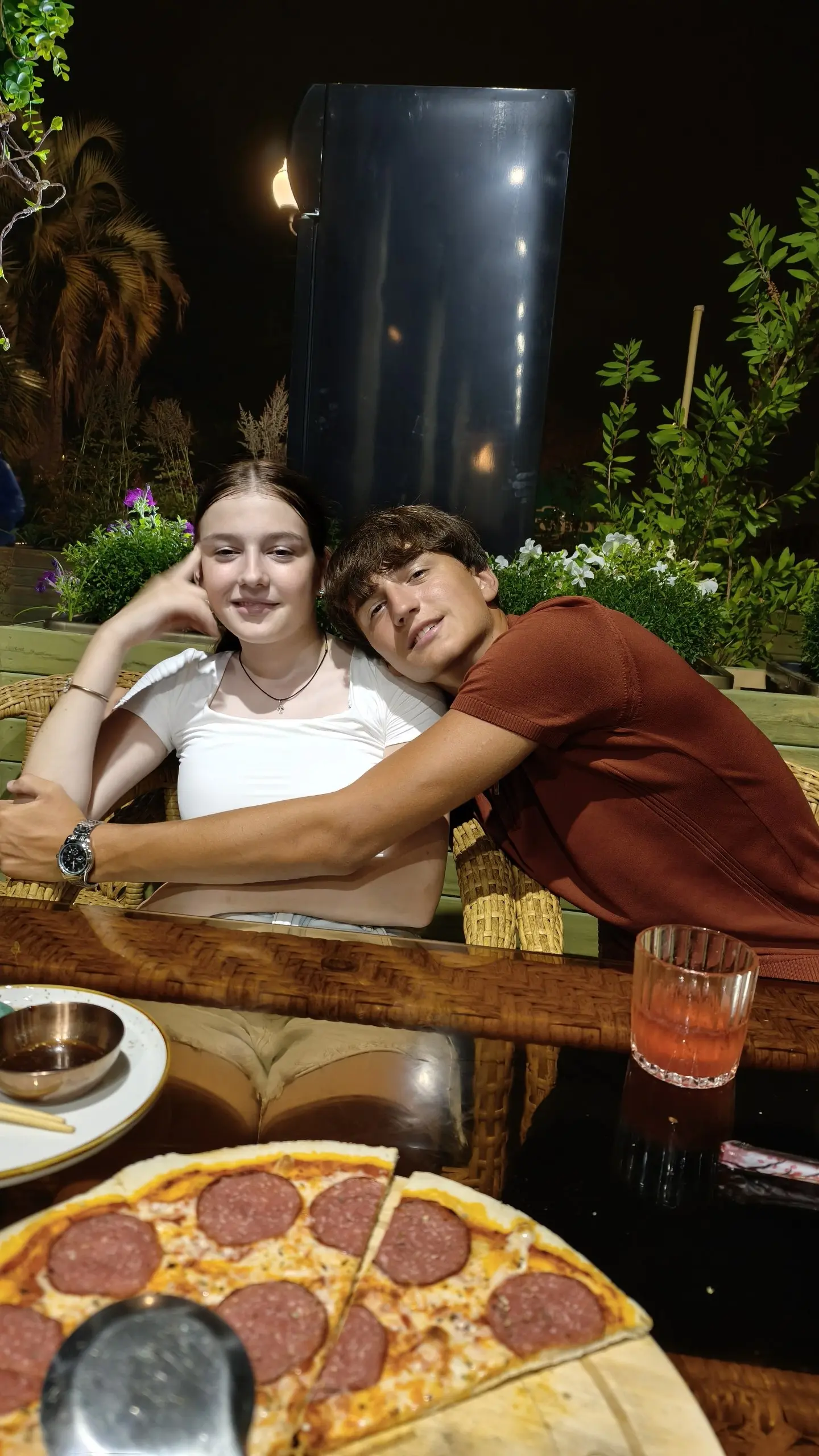 С 17-летием, сынок!💕💕 Желаем тебе уверенно идти к своим целям, верить в себя и никогда не бояться пробовать новое | Сетка — социальная сеть от hh.ru