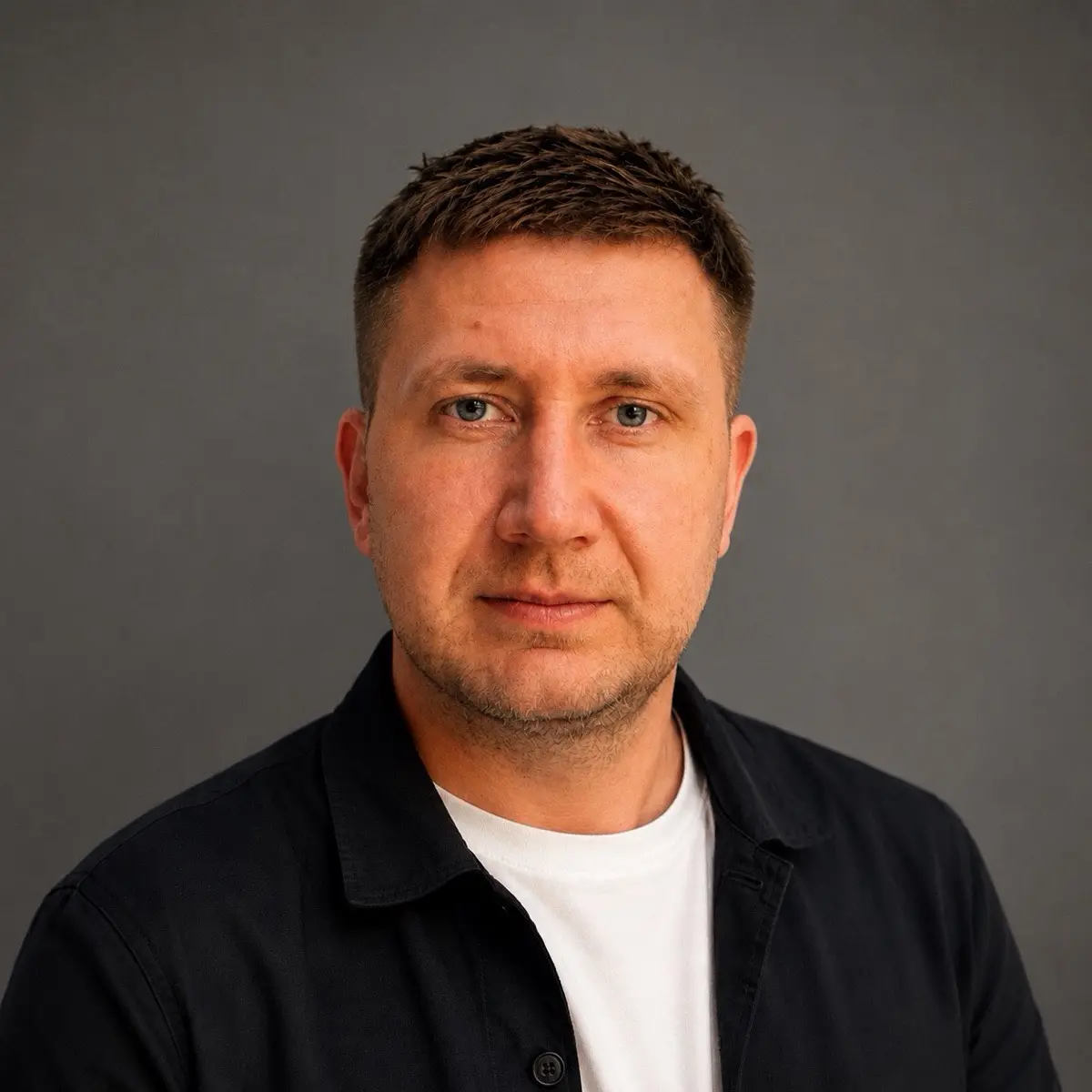 Олег Ступников