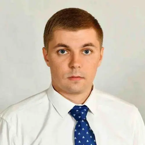 Александр Холюшкин