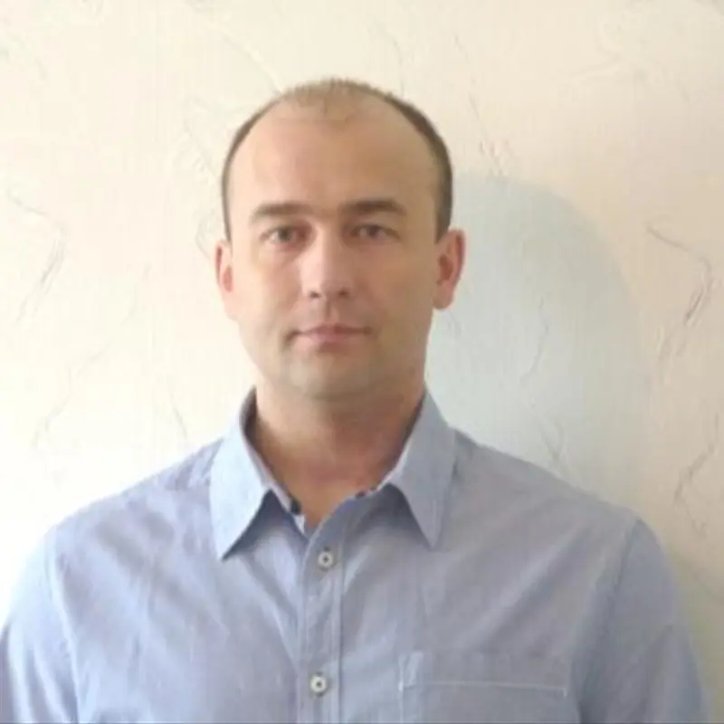 Николай Николаев