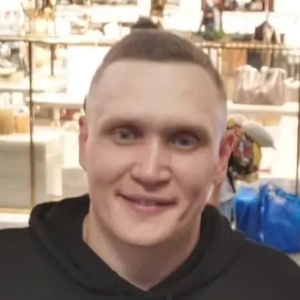 Эдуард Султанов