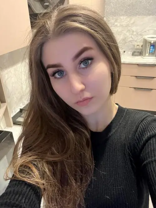 Елена Возженикова