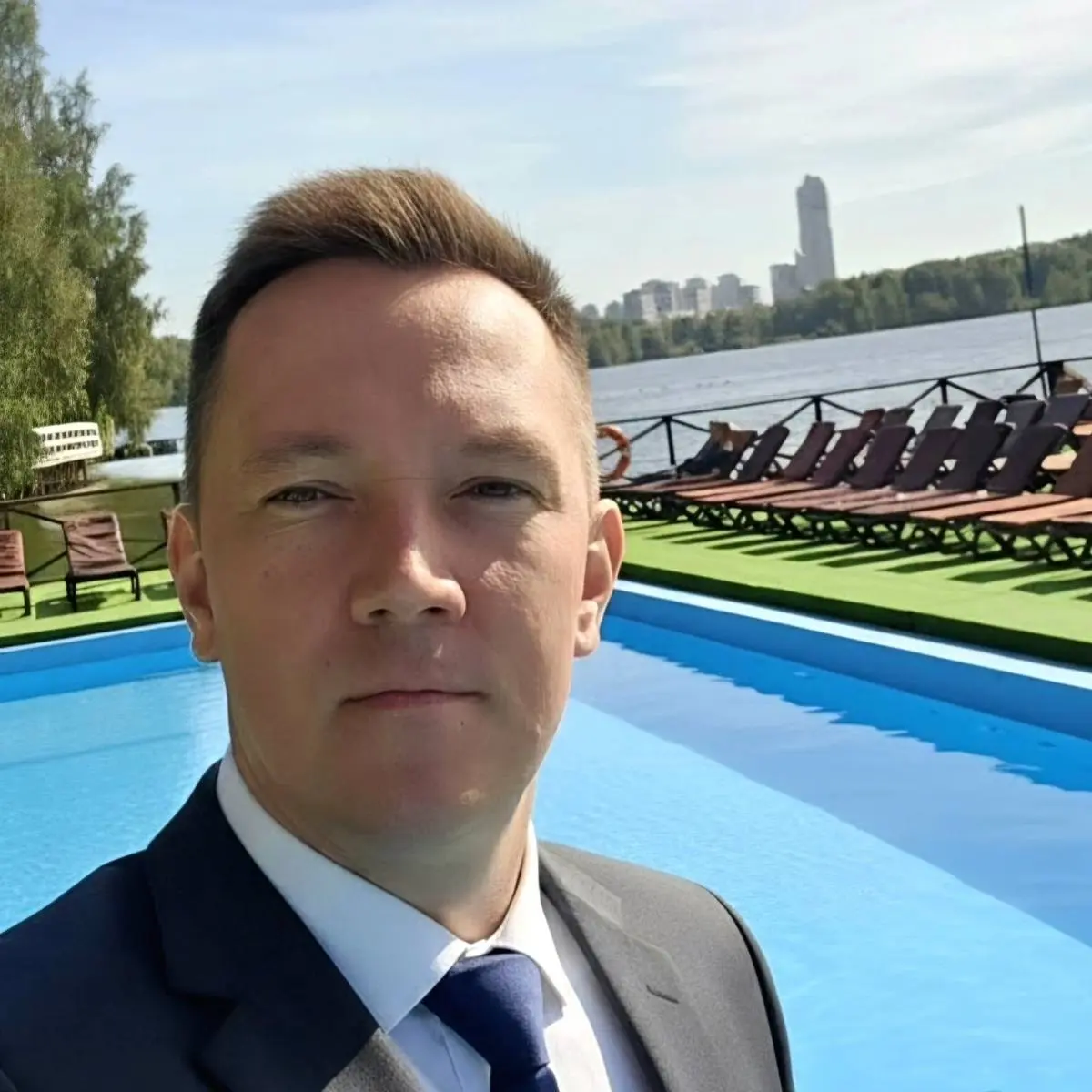 Михаил Зотов