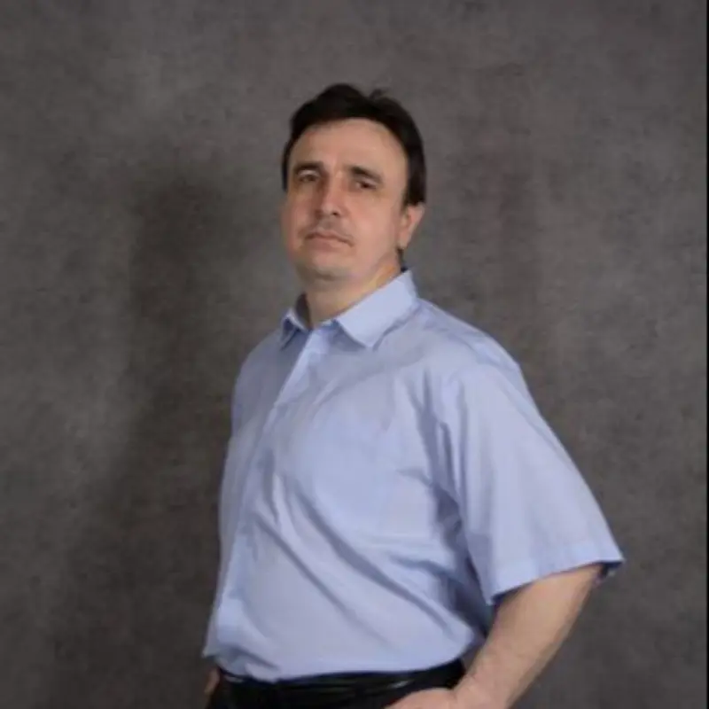 Павел Богомолов