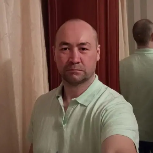 Дмитрий Емельянов