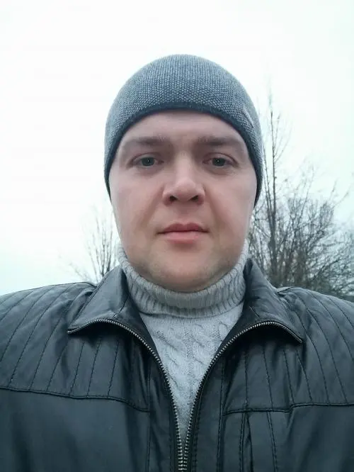 Антон Коновалов