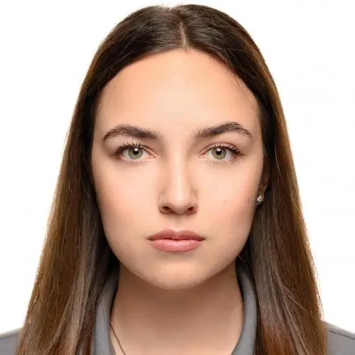 Полина Кудрявцева