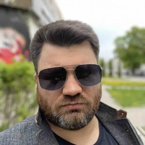 Артур Волков