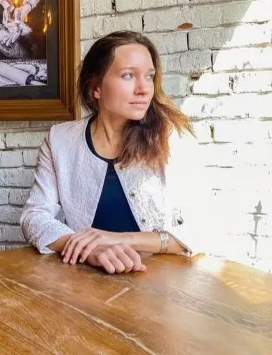 Елена Каменецкая