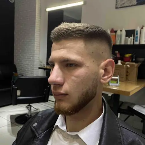 Данил Шандаров