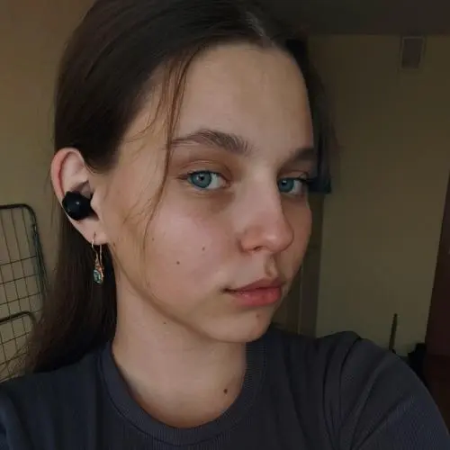 Полина Струнина