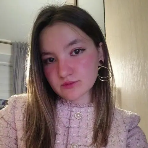 Аделина Насырова