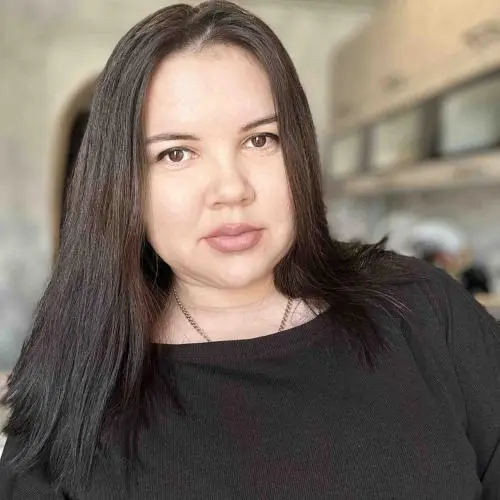 Алина Юмакаева