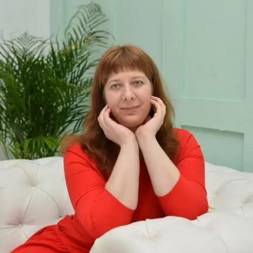 Елена Кривых
