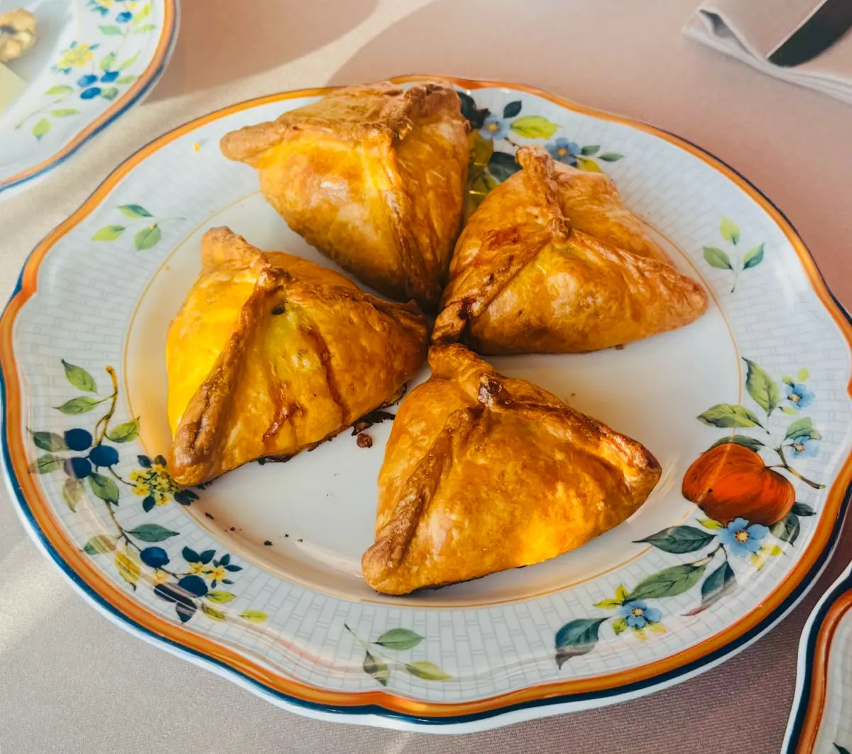 Вот за что я люблю свою Республику, так это за вкусную еду🥹 | Сетка — социальная сеть от hh.ru