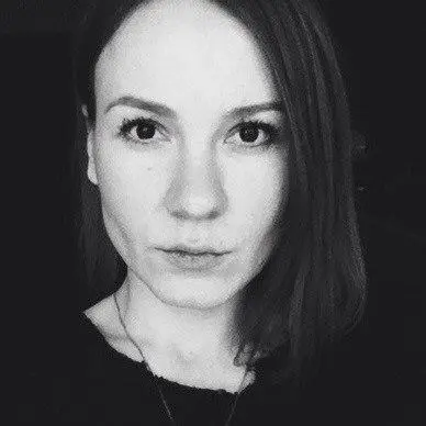 Даша Марова