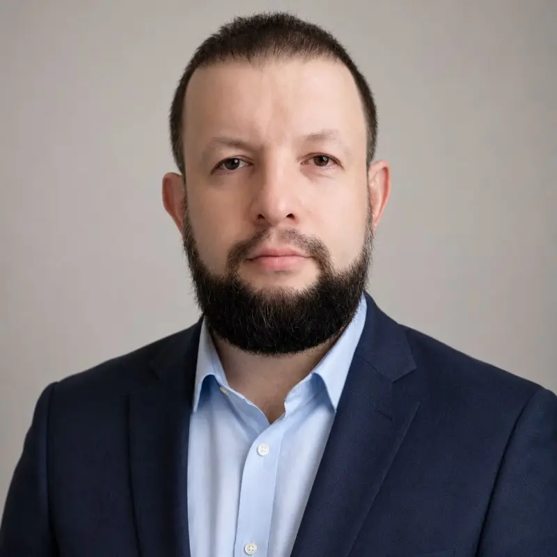 Роман Золотарев