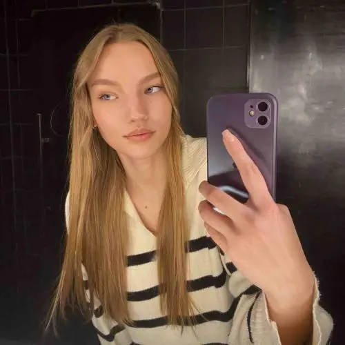 Яна Строкач