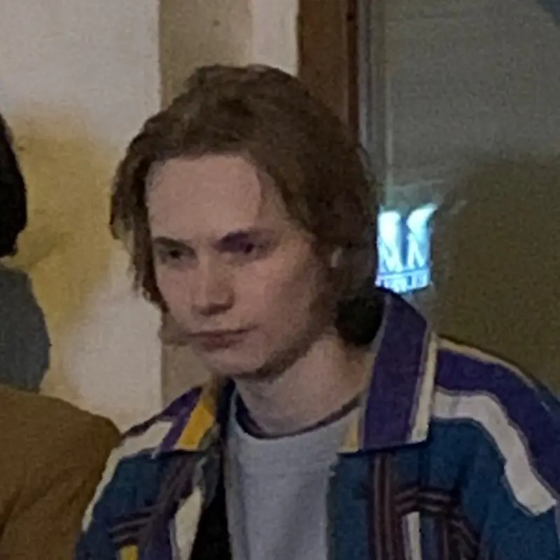 Владислав Попов