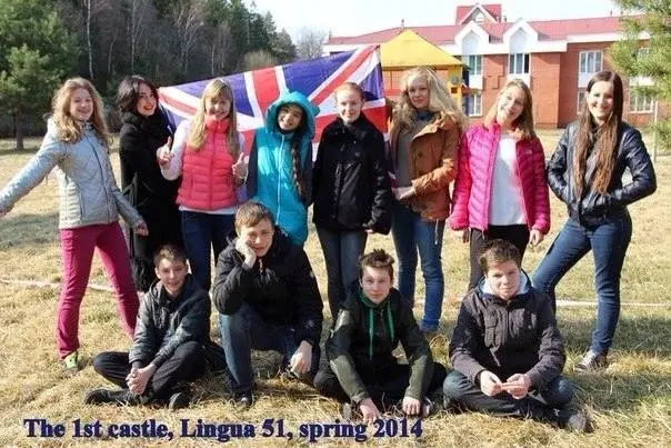 Long Live English Club, Ling Live Lingua!
Пока готовила рилсик «мой путь в Английском» (буду признательна, если поддержите комментом!), искала фотки из прошлой жизни и очень много улыбалась | Сетка — социальная сеть от hh.ru