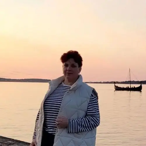 Марина Позднякова