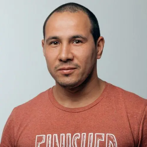 Юрий Ефремов