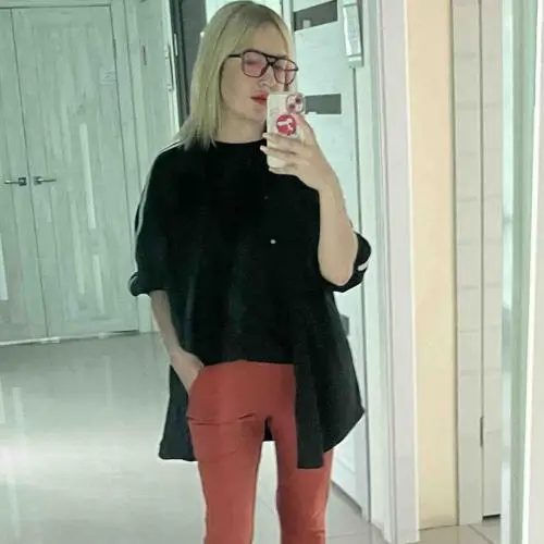 Ксения Мелкомукова
