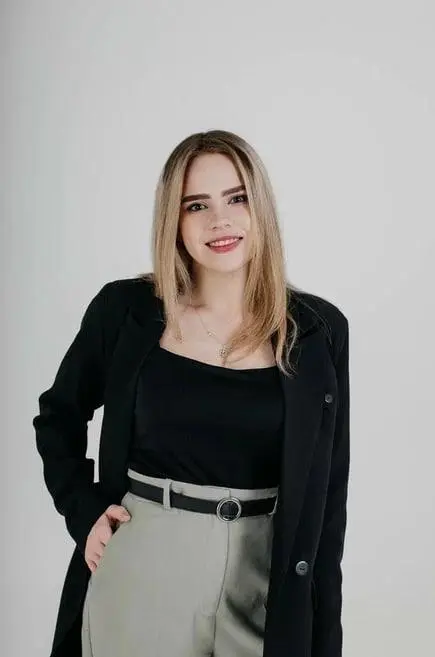 Катя Долгополова