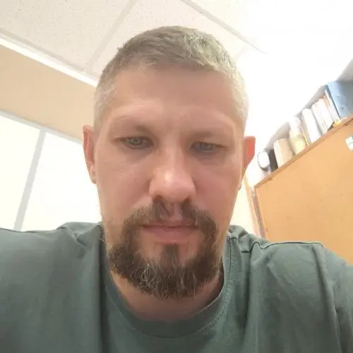 Максим Евстюхин