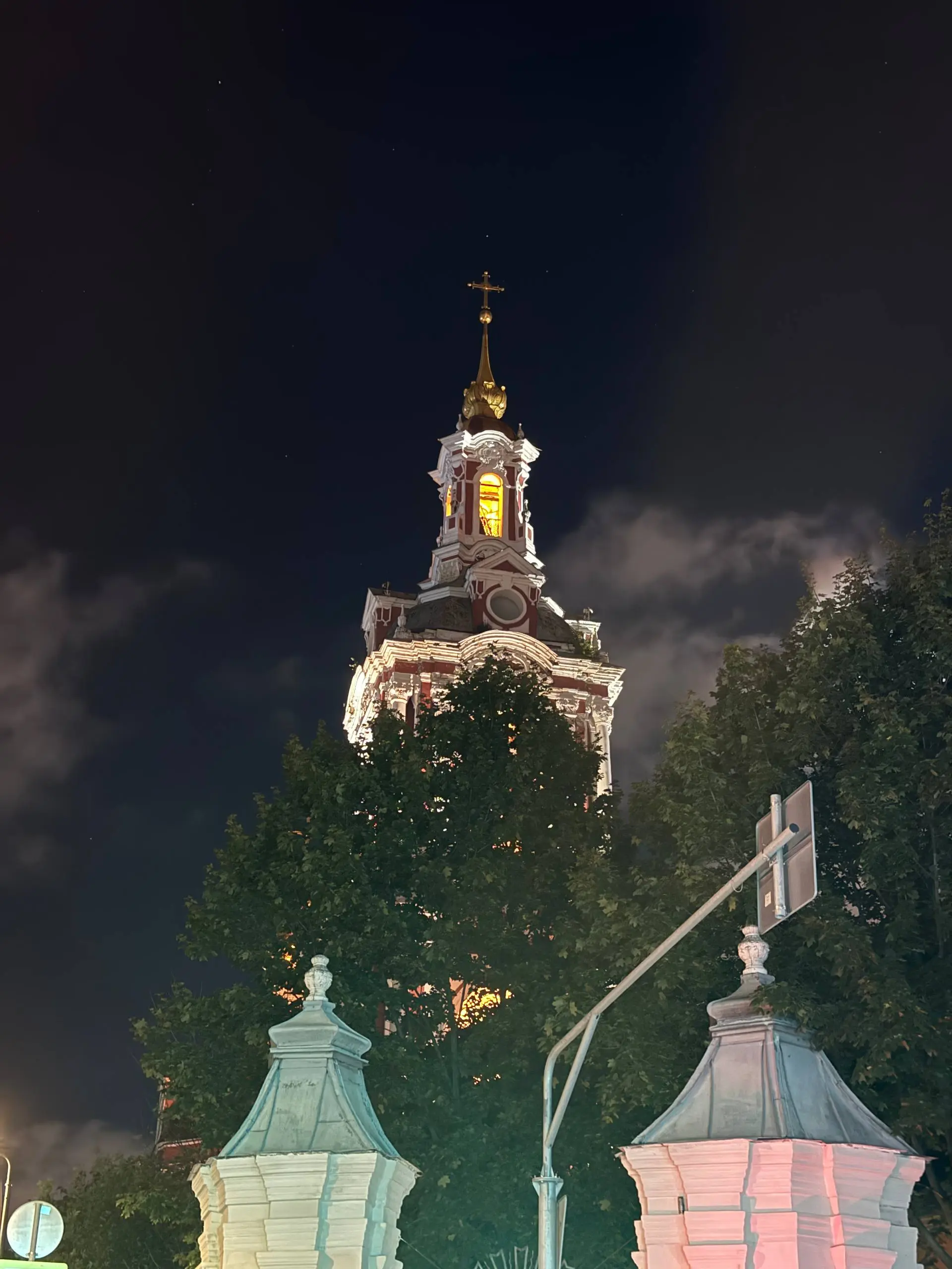 Шикарно съездил по маршруту Москва-Воронеж-Москва, душевно ❤️
Прокатился в купе на верхней полке, достали RAM из радиоэлектронной ловушки, встретился с многими крутыми людьми | Сетка — социальная сеть от hh.ru