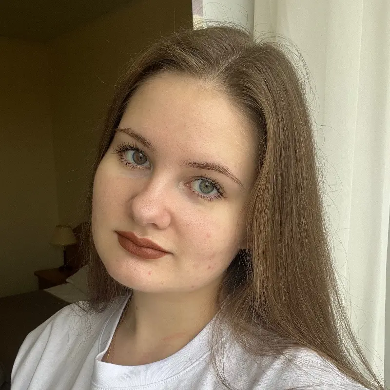 Анна Салынова