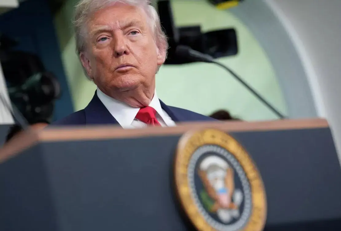 Трамп продолжает называть конфликт с Ираном войной вопреки словам Вэнса
#США #Иран #Противостояние #Выводы #Тенденция #Трамп | Сетка — социальная сеть от hh.ru